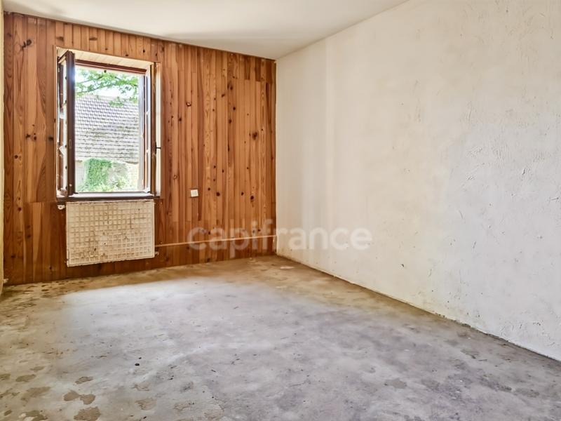 Longère - 230 m² - 12 pièces