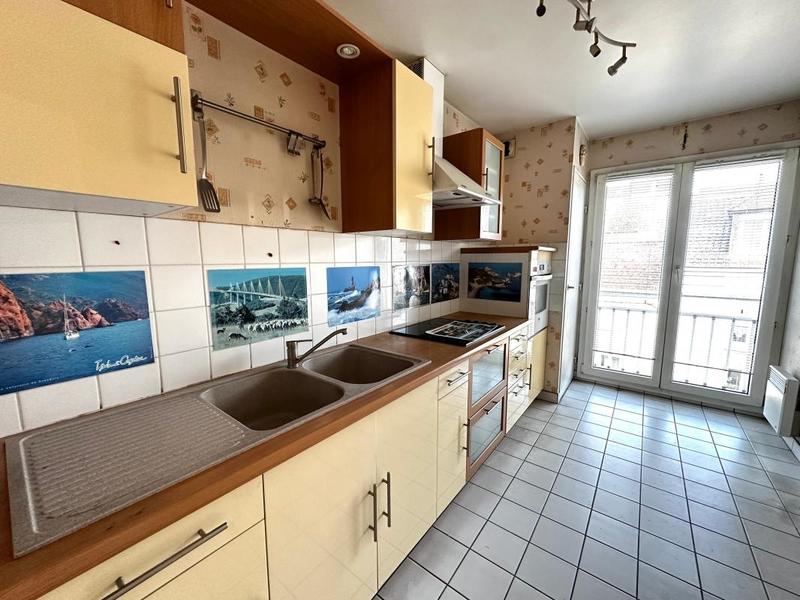 Appartement - 84 m² - 4 pièces
