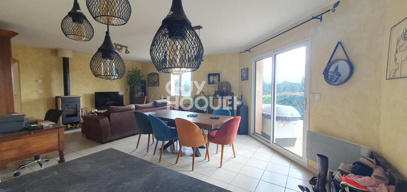 Maison - 90 m² - 4 pièces