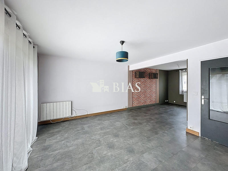 Maison - 91 m² - 4 pièces