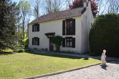 Maison - 143 m² - 7 pièces