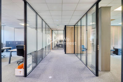 Bureau - 600 m²