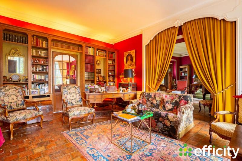 Maison - 400 m² - 13 pièces