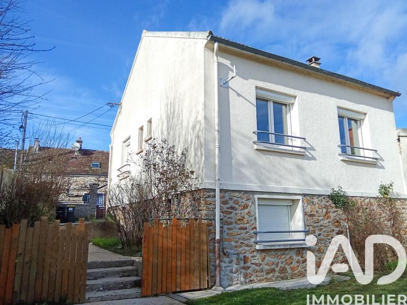 Maison - 77 m² - 4 pièces