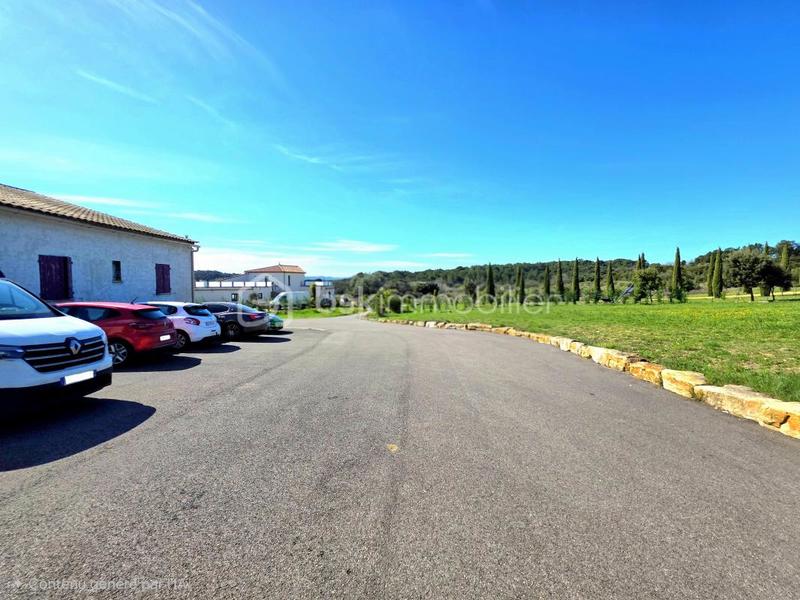 Villa - 390 m² - 12 pièces