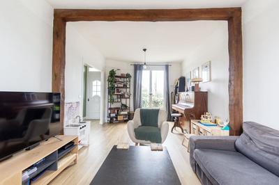 Maison - 104 m² - 5 pièces