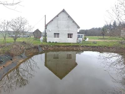 Propriété - 200 m² - 8 pièces