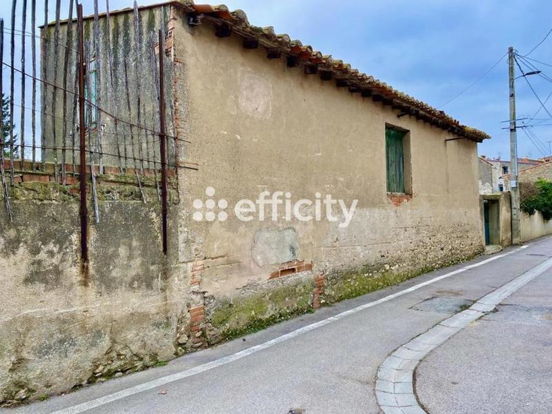 Maison - 140 m² - 1 pièce