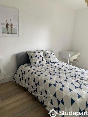 Chambre - 12 m² - 1 pièce