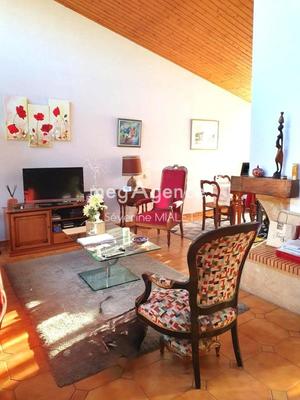 Maison - 101 m² - 4 pièces