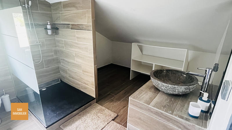 Maison - 170 m² - 6 pièces