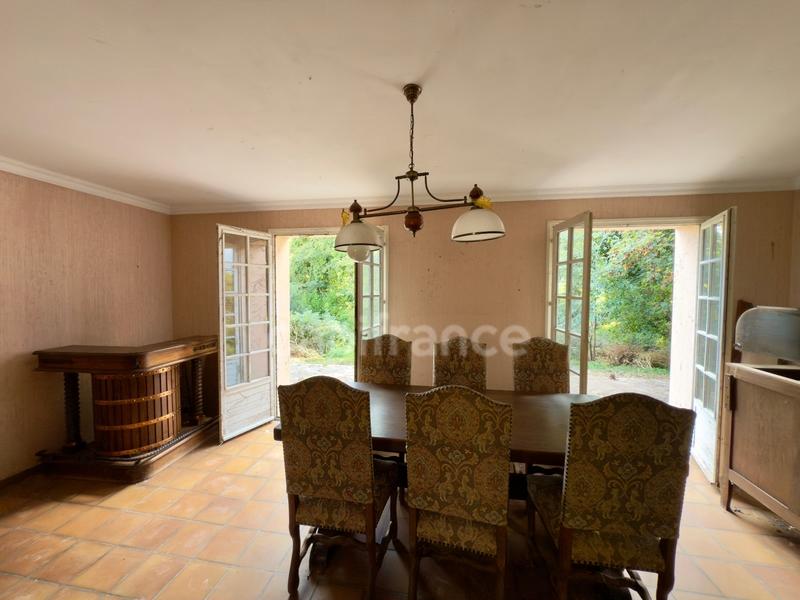 Maison - 120 m² - 7 pièces