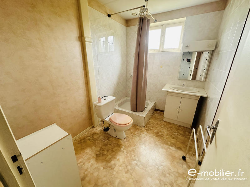 Maison - 145 m² - 6 pièces