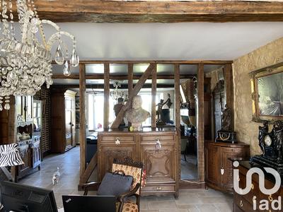 Maison de village - 360 m² - 9 pièces