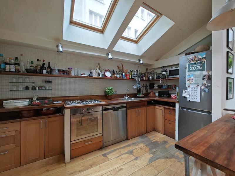 Appartement - 200 m² - 6 pièces