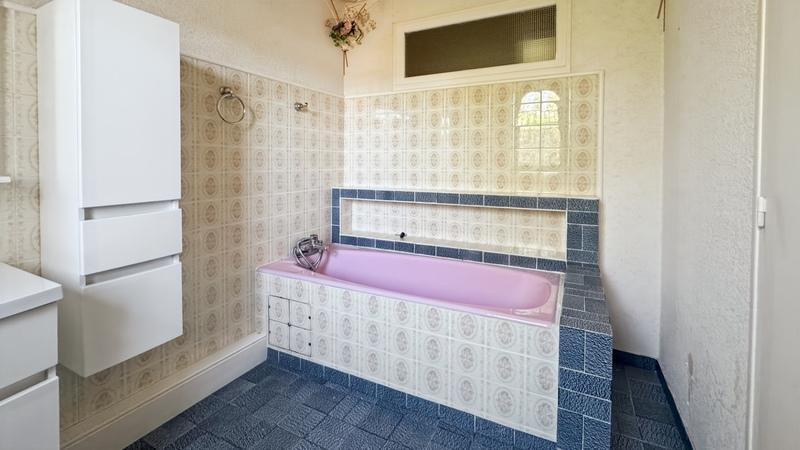 Maison - 184 m² - 6 pièces