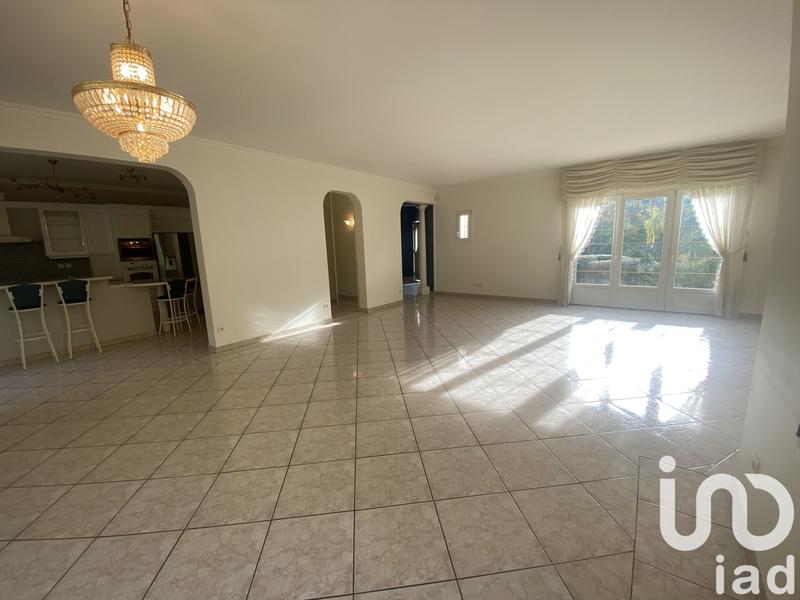 Maison de maîtres - 280 m² - 12 pièces