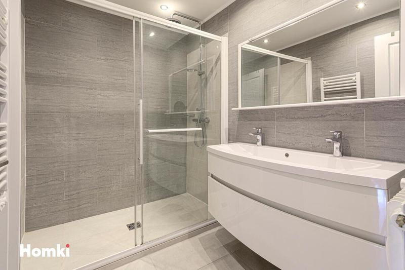 Appartement - 67 m² - 2 pièces