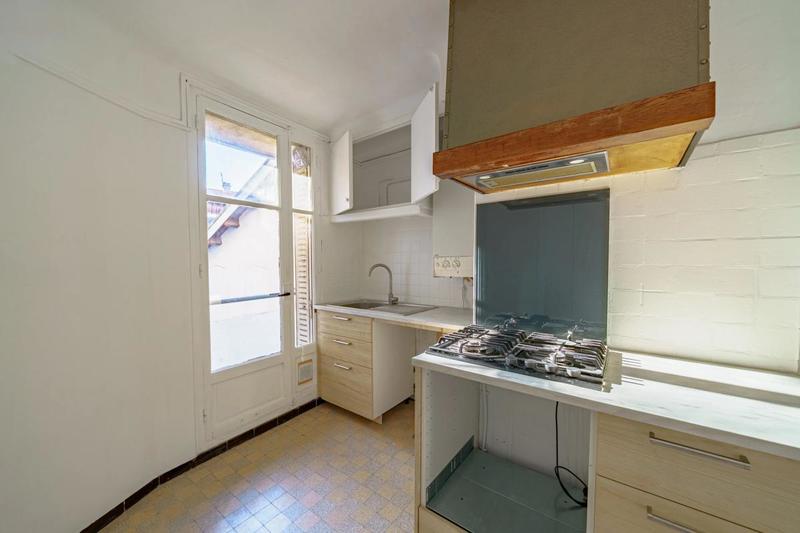 Appartement - 70 m² - 6 pièces