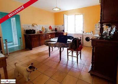 Maison traditionnelle - 125 m² - 5 pièces