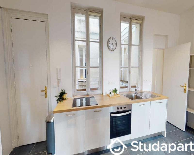 Chambre - 110 m² - 1 pièce