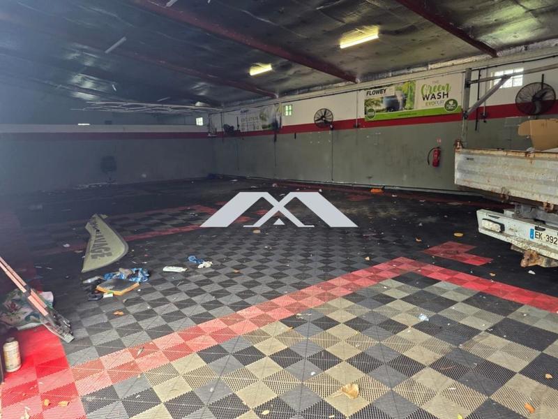 Local commercial - 260 m² - 1 pièce