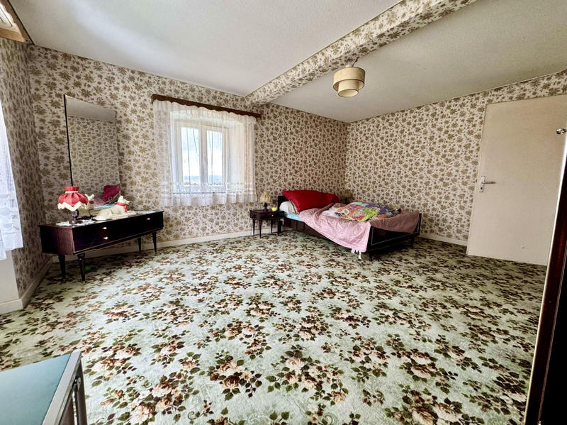 Maison - 154 m² - 7 pièces