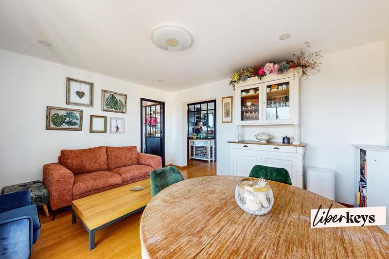 Appartement - 77 m² - 4 pièces