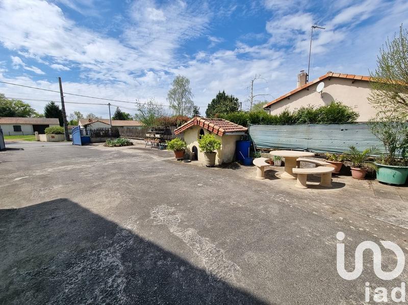 Maison - 211 m² - 9 pièces