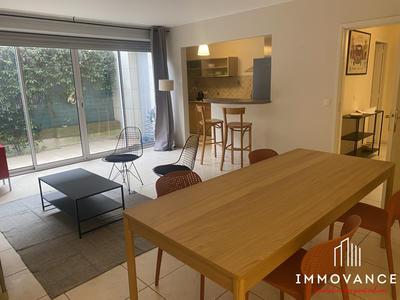 Appartement - 65 m² - 2 pièces