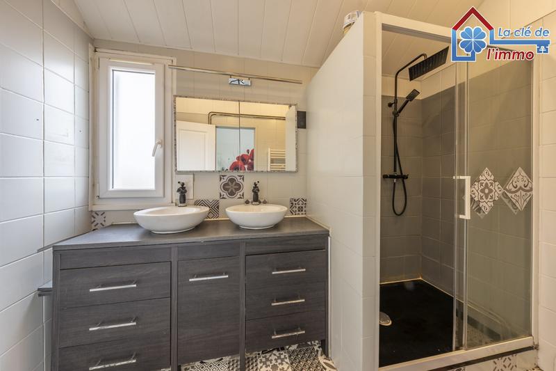 Appartement - 74 m² - 3 pièces