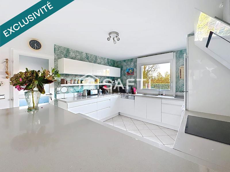 Maison - 152 m² - 6 pièces