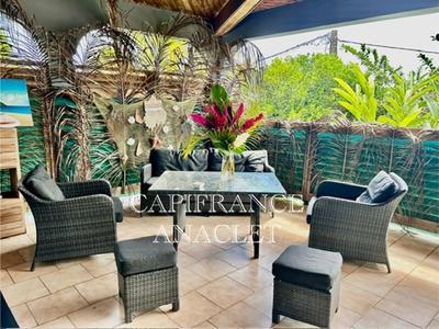 Maison - 180 m² - 6 pièces