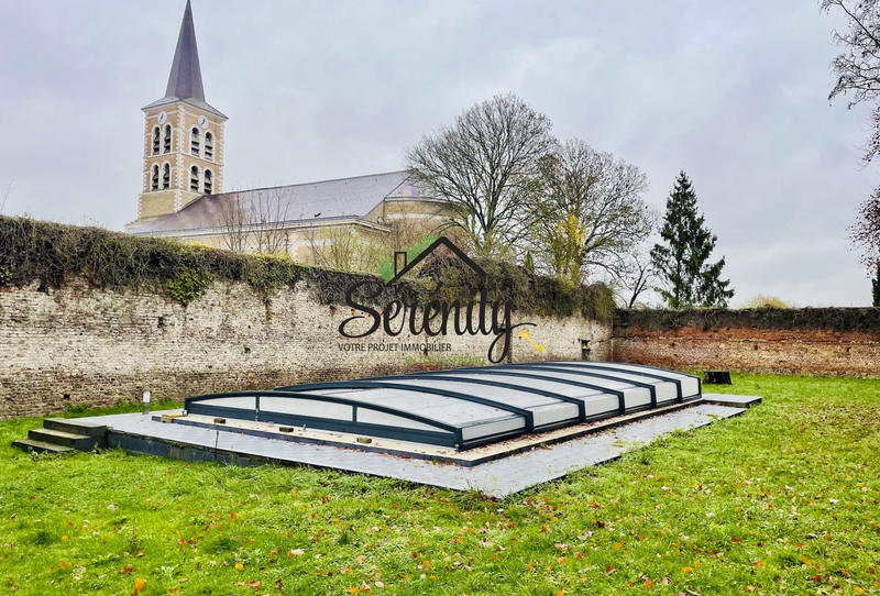 Maison - 260 m² - 6 pièces