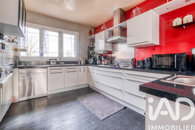 Maison - 269 m² - 8 pièces