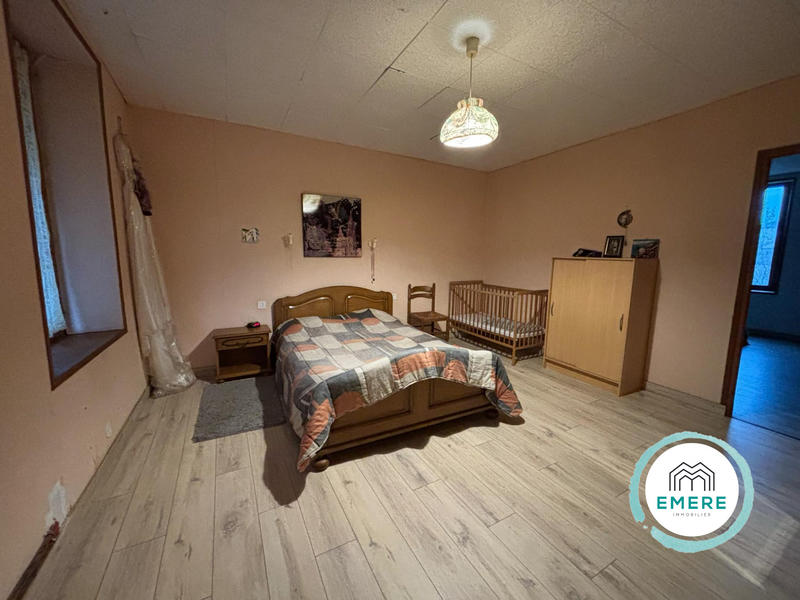 Maison - 150 m² - 8 pièces