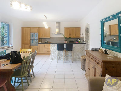 Maison - 113 m² - 4 pièces