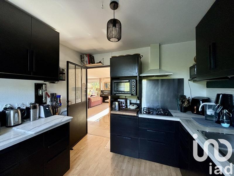 Maison - 315 m² - 12 pièces