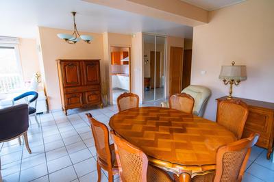 Appartement - 91 m² - 4 pièces