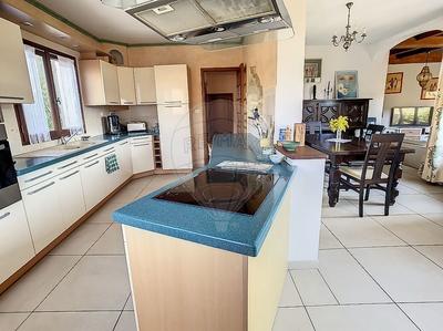 Maison d'architecte - 210 m² - 7 pièces