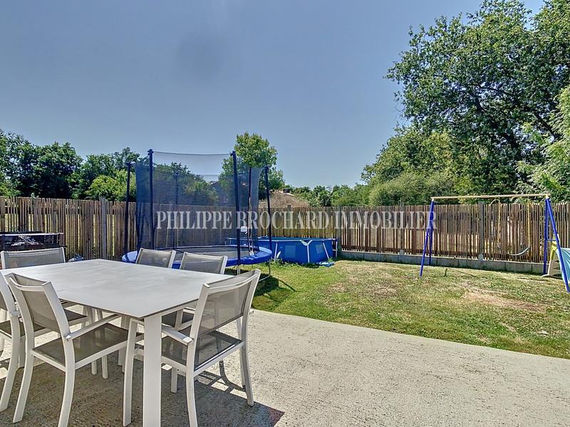 Maison - 98 m² - 5 pièces