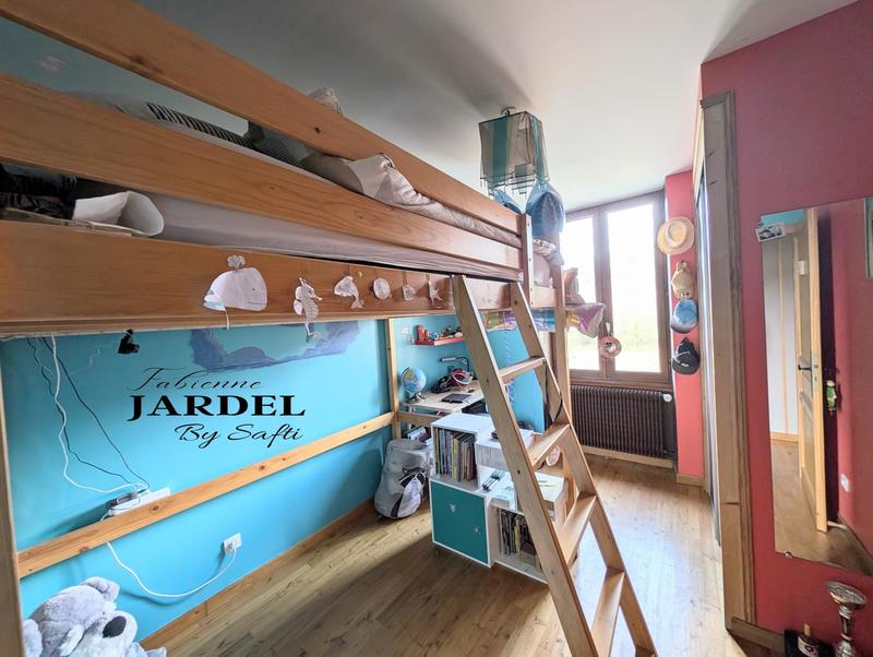 Maison - 127 m² - 6 pièces