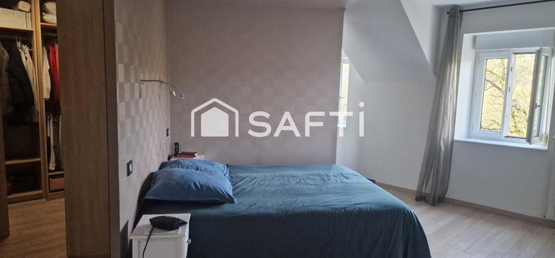 Maison - 163 m² - 7 pièces