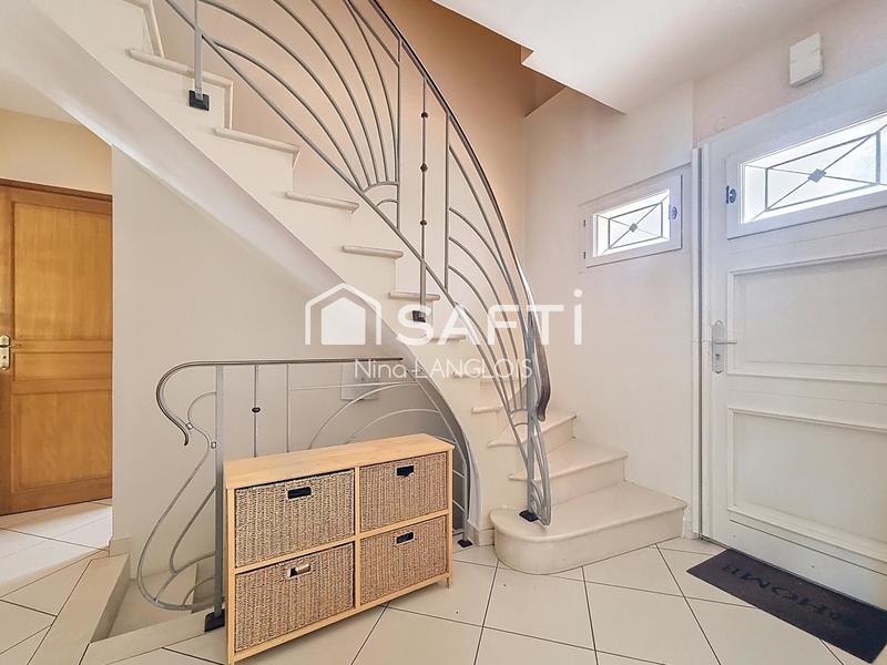 Maison - 134 m² - 7 pièces