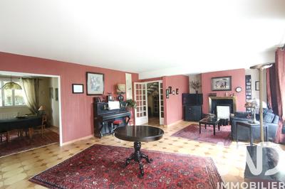 Maison - 192 m² - 8 pièces