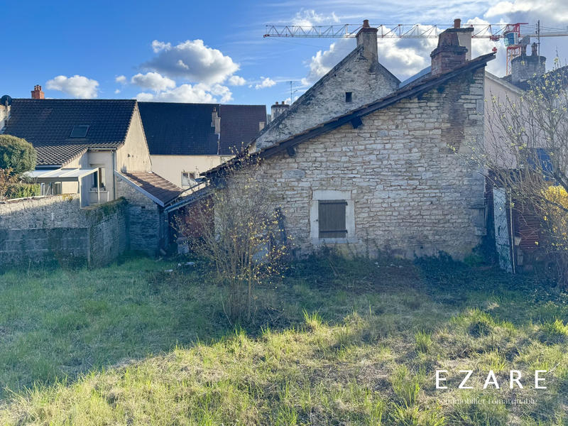 Maison ancienne - 95 m² - 3 pièces