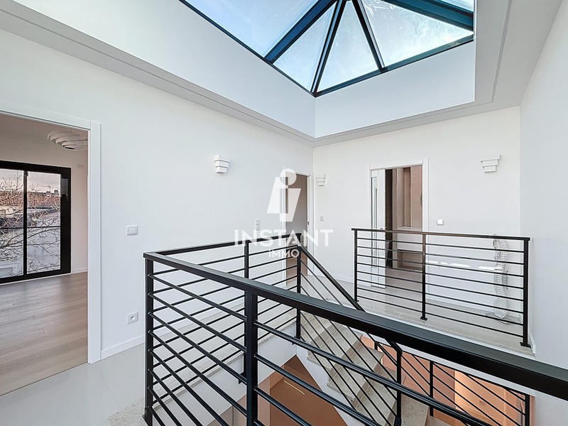 Maison contemporaine - 145 m² - 5 pièces