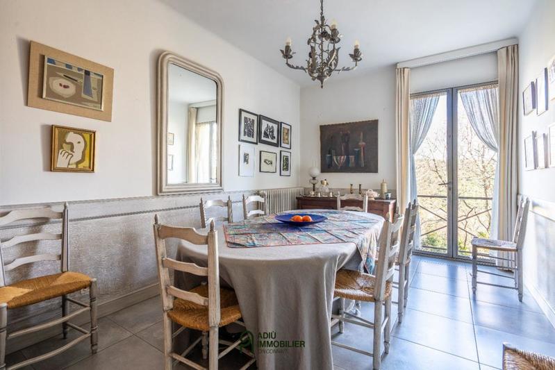 Maison de ville - 246 m² - 7 pièces