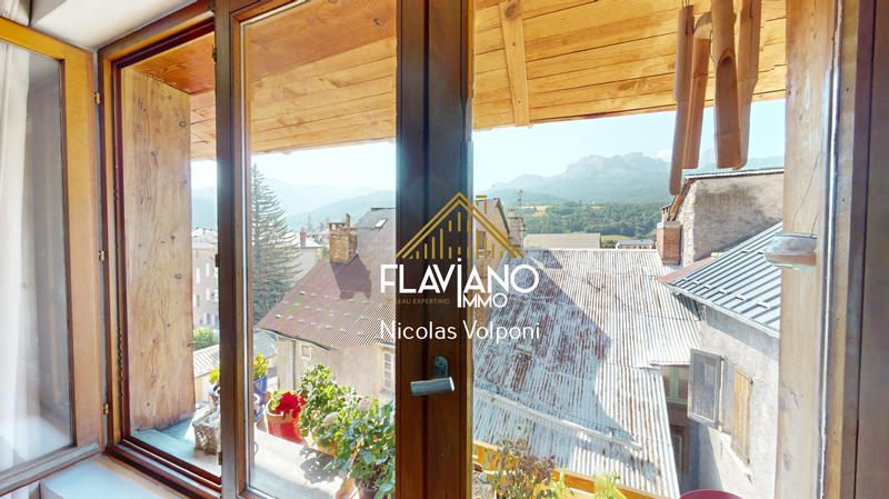 Appartement - 123 m² - 5 pièces