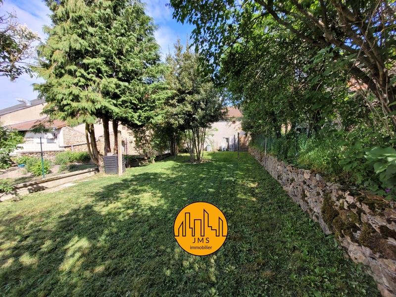 Maison de village - 138 m² - 6 pièces